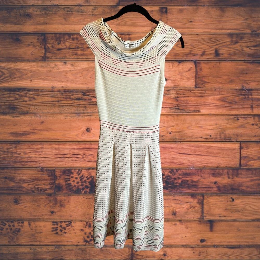 5 for $25🔥Geniune People Knit Off Shoulder Dress Small‎